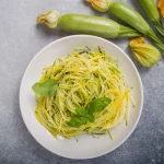 courgette spaghetti assiette